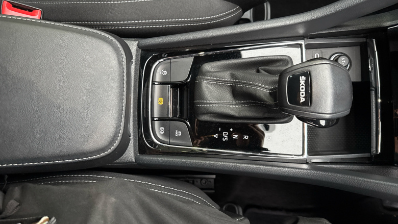 Skoda Karoq 1.5 TSI Sportline 5dr DSG Petrol Estate